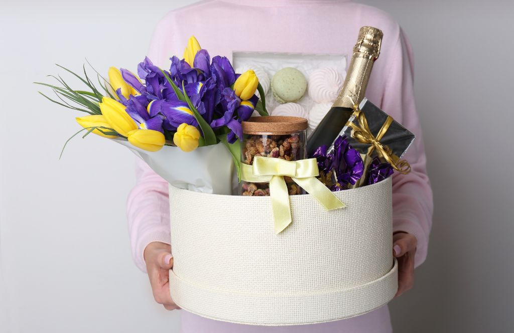 5 Things That Make a Mother's Day Basket Feel Genuinely Luxurious